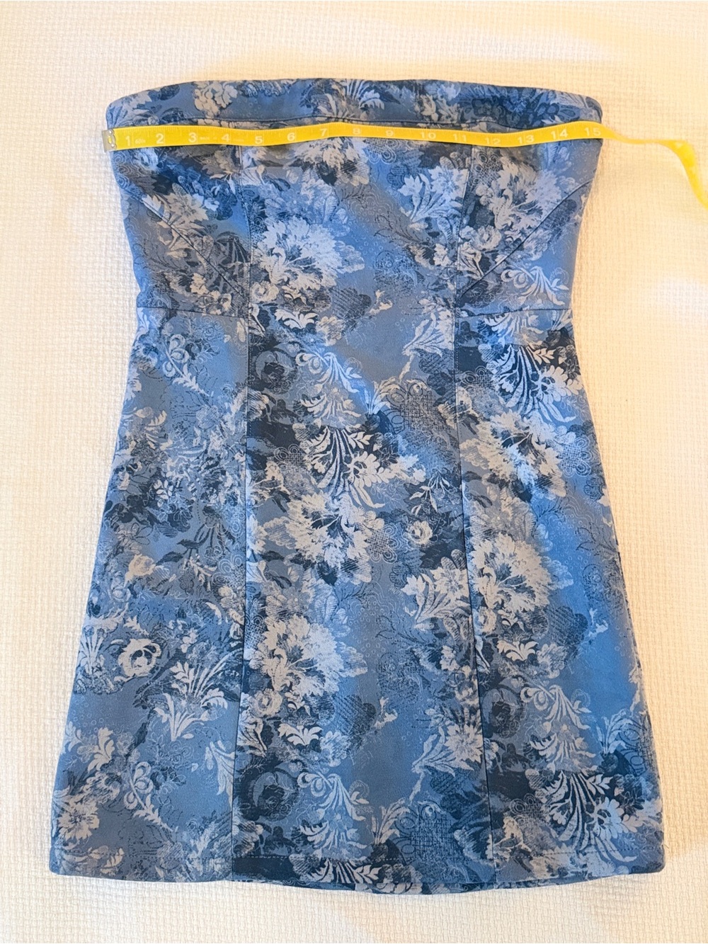 Urban Outfitters Blue Floral Strapless Formfitting Dress with Stretch - Size M